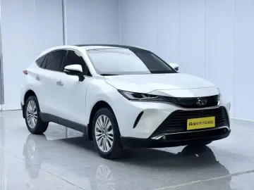 2022 Toyota Harrier с пробегом 74 700 км