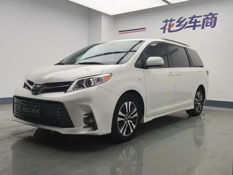 2020 Toyota Sienna с пробегом 85 000 км