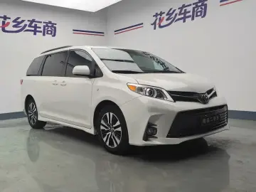 2020 Toyota Sienna с пробегом 85 000 км