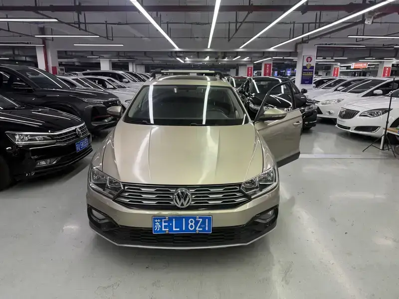 2018 Volkswagen C-Trek с пробегом 170 000 км