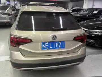2018 Volkswagen C-Trek с пробегом 170 000 км