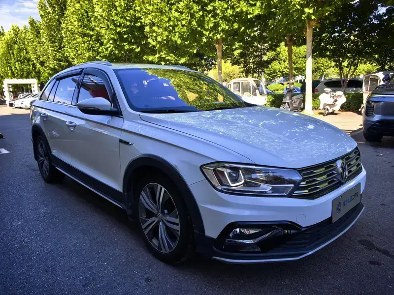 2020 Volkswagen C-Trek с пробегом 84 000 км
