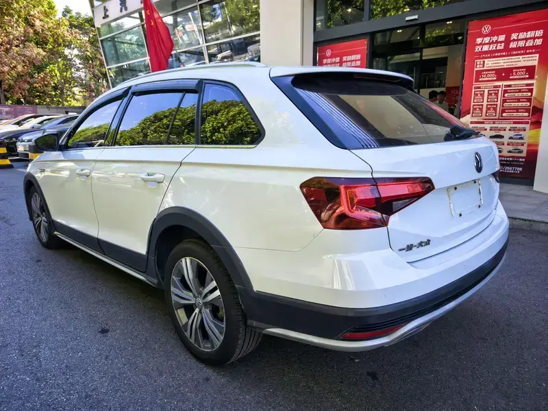 2020 Volkswagen C-Trek с пробегом 84 000 км