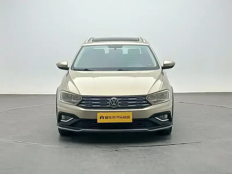 2017 Volkswagen C-Trek с пробегом 223 300 км