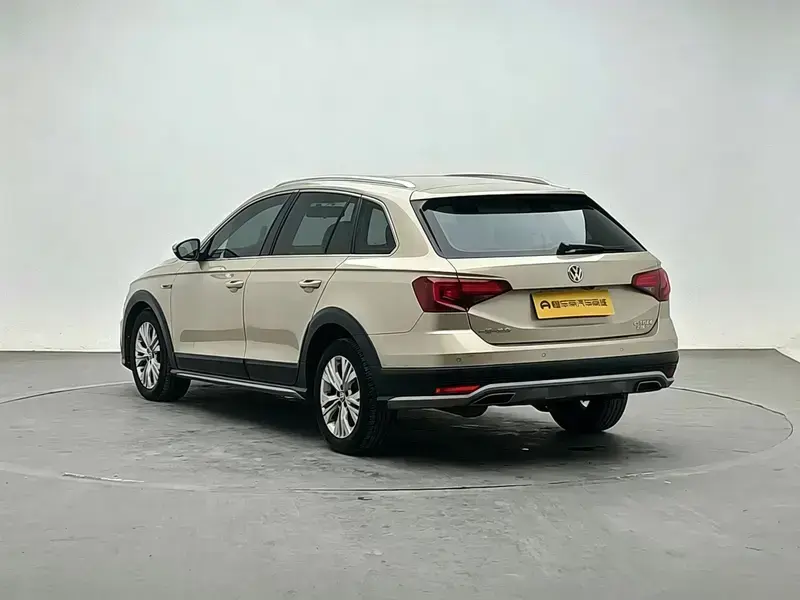2017 Volkswagen C-Trek с пробегом 223 300 км