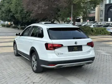 2018 Volkswagen C-Trek с пробегом 85 000 км