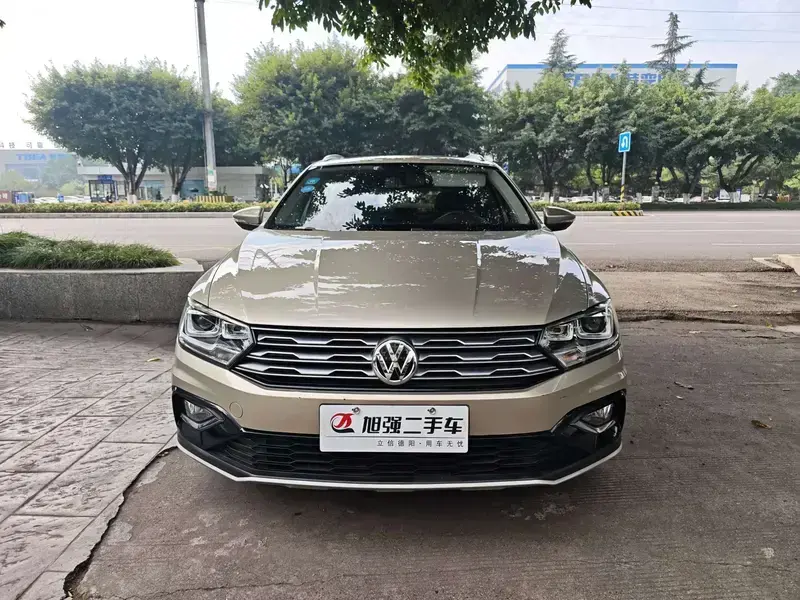 2018 Volkswagen C-Trek с пробегом 126 000 км