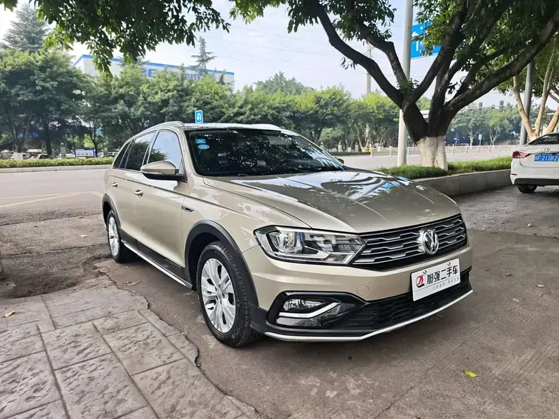 2018 Volkswagen C-Trek с пробегом 126 000 км