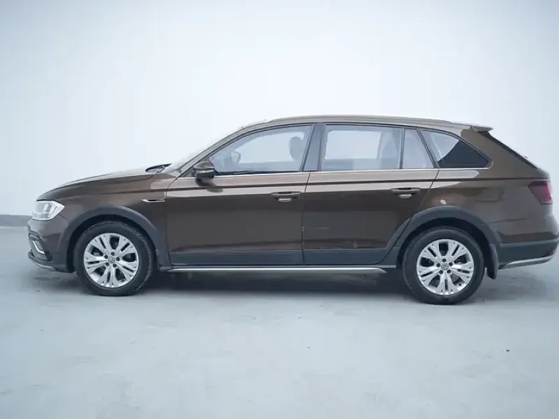 2017 Volkswagen C-Trek с пробегом 55 500 км