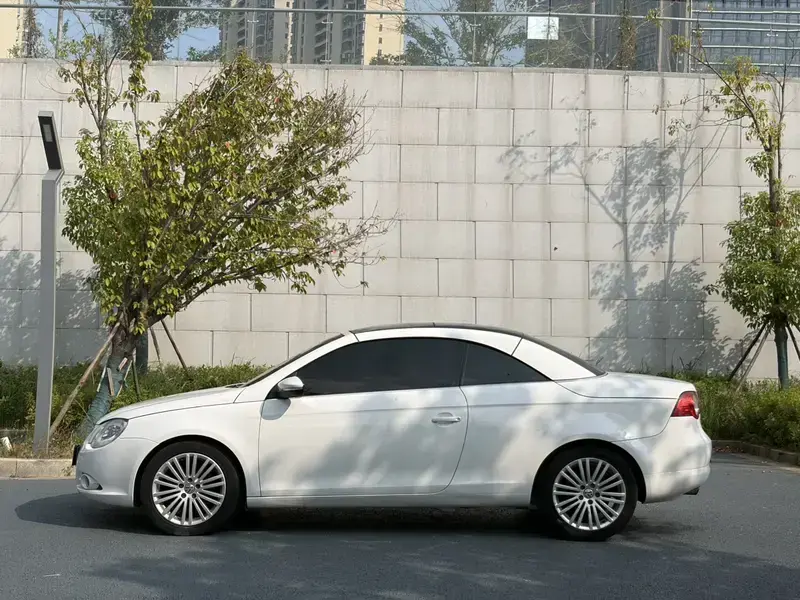 2011 Volkswagen Eos с пробегом 143 000 км