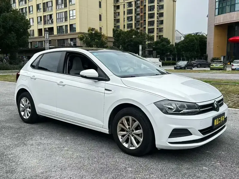 2023 Volkswagen Polo с пробегом 40 000 км