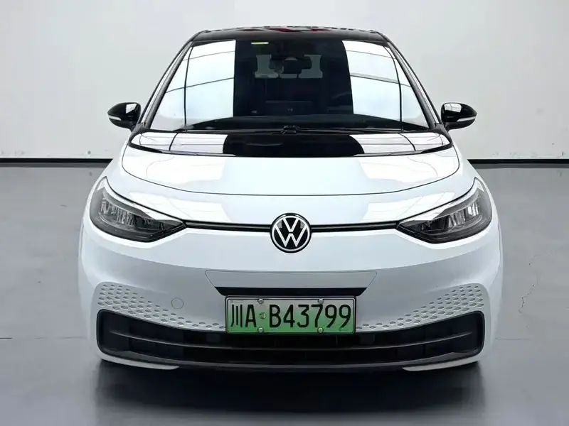 2023 Volkswagen ID.3 с пробегом 85 000 км