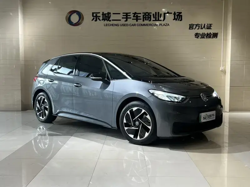 2024 Volkswagen ID.3 с пробегом 50 000 км