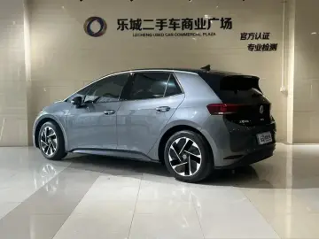 2024 Volkswagen ID.3 с пробегом 50 000 км