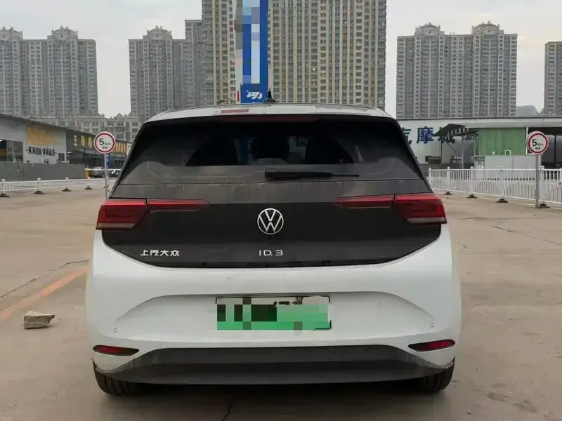 2023 Volkswagen ID.3 с пробегом 53 000 км