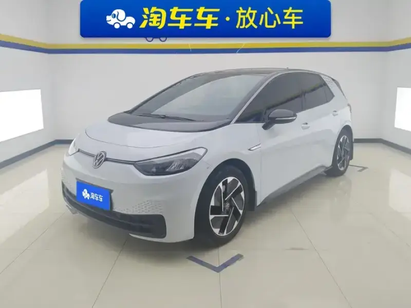 2023 Volkswagen ID.3 с пробегом 73 000 км