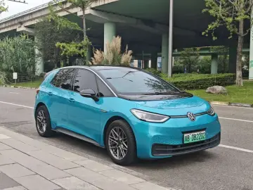2021 Volkswagen ID.3 с пробегом 104 000 км