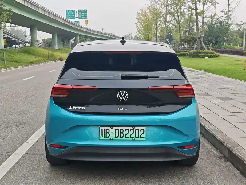 2021 Volkswagen ID.3 с пробегом 104 000 км