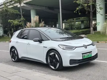 2021 Volkswagen ID.3 с пробегом 102 000 км