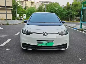 2025 Volkswagen ID.3 с пробегом 70 000 км