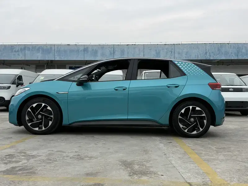 2023 Volkswagen ID.3 с пробегом 86 000 км