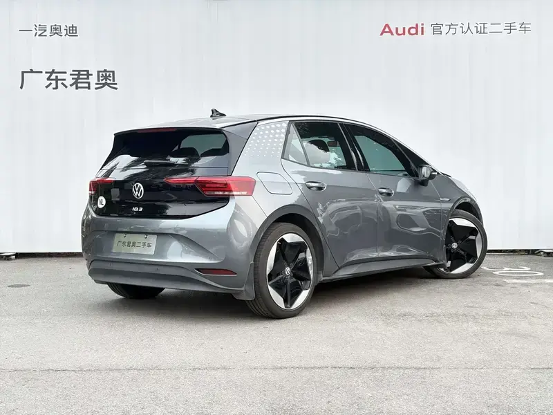 2023 Volkswagen ID.3 с пробегом 79 000 км