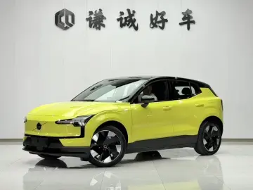 Volvo EX30