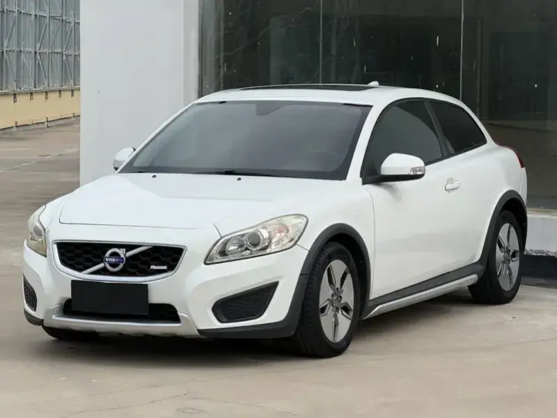 2012 Volvo C30 с пробегом 150 000 км