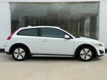 2012 Volvo C30 с пробегом 150 000 км