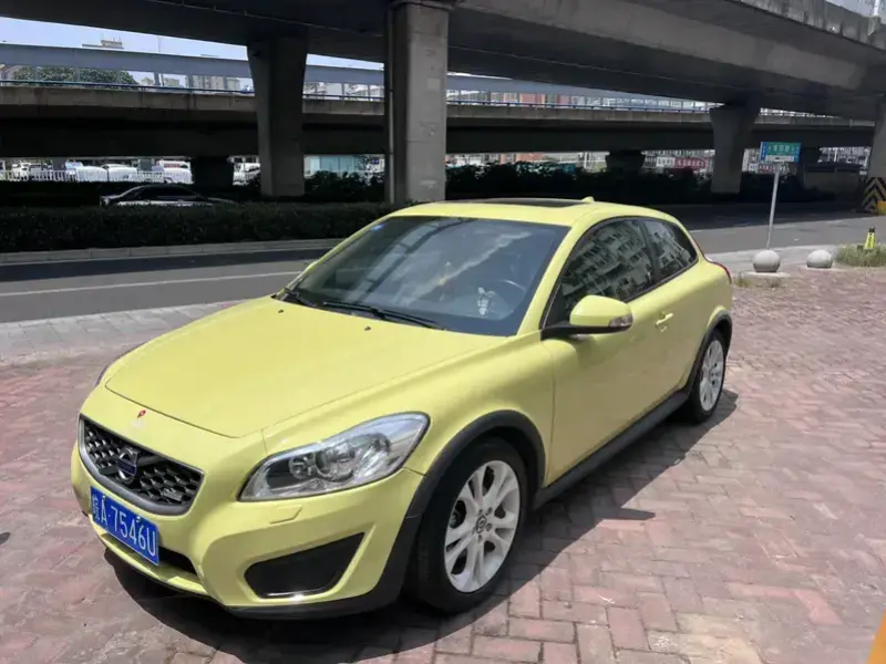 2012 Volvo C30 с пробегом 107 000 км
