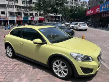 2012 Volvo C30 с пробегом 107 000 км