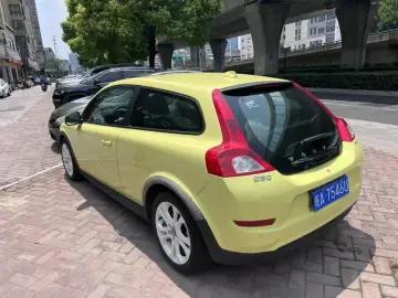 2012 Volvo C30 с пробегом 107 000 км