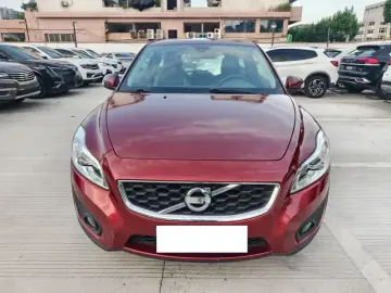 2010 Volvo C30 с пробегом 73 000 км