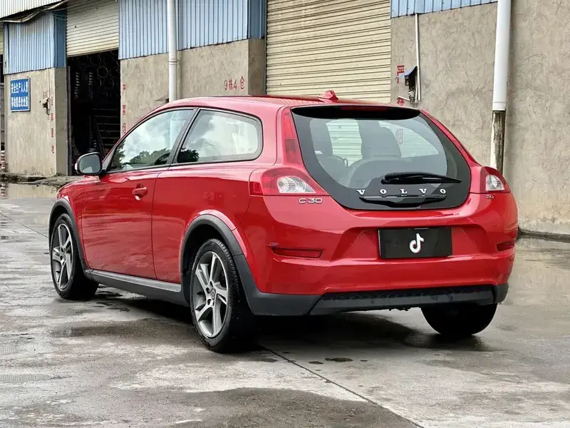 2013 Volvo C30 с пробегом 52 000 км