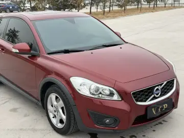 2011 Volvo C30 с пробегом 103 000 км