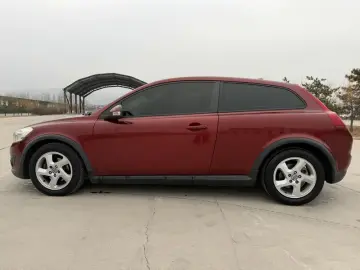 2011 Volvo C30 с пробегом 103 000 км