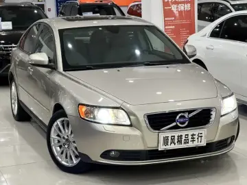 2011 Volvo S40 с пробегом 60 000 км