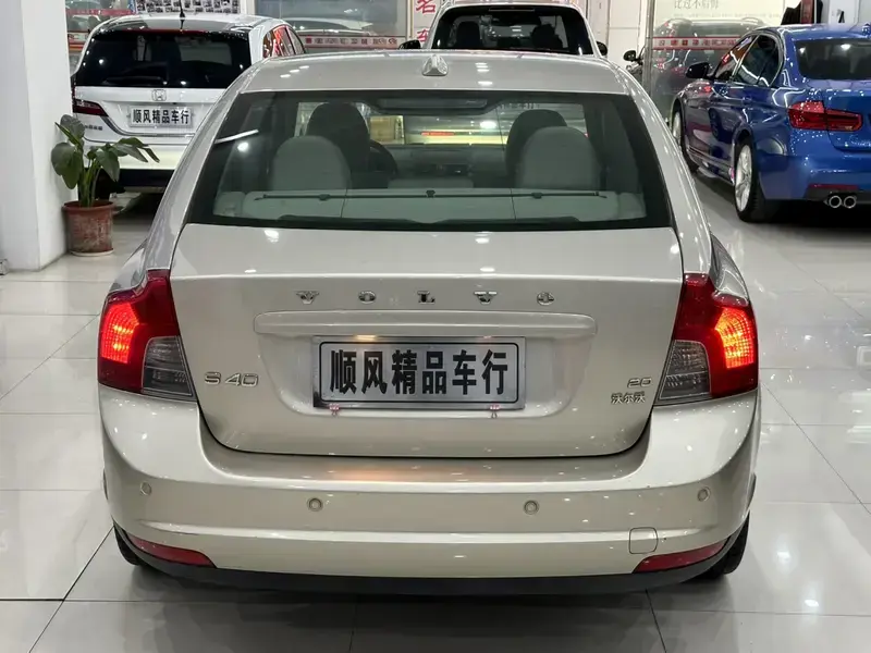 2011 Volvo S40 с пробегом 60 000 км
