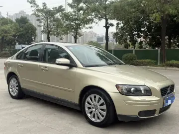 2007 Volvo S40 с пробегом 85 000 км