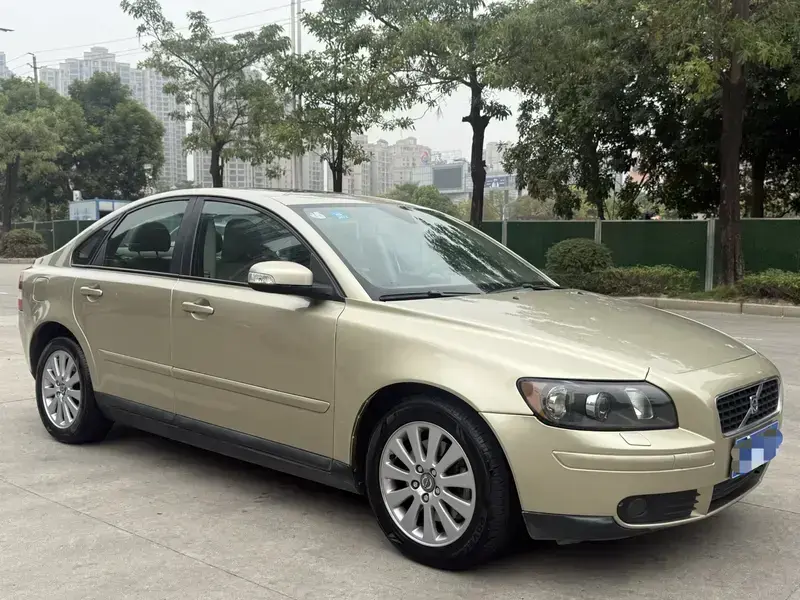 2007 Volvo S40 с пробегом 85 000 км