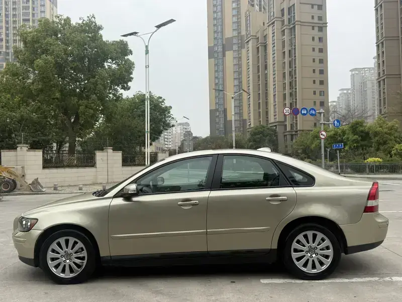 2007 Volvo S40 с пробегом 85 000 км