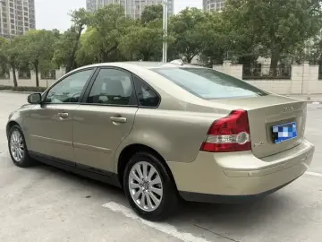 2007 Volvo S40 с пробегом 85 000 км
