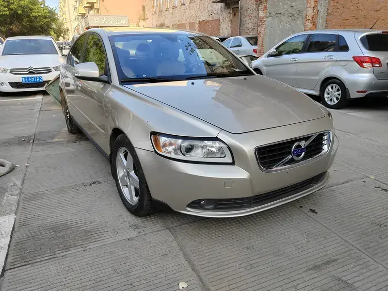 2011 Volvo S40 с пробегом 150 000 км
