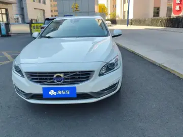 2018 Volvo S60 с пробегом 51 000 км
