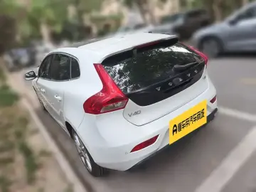 2017 Volvo V40 с пробегом 134 000 км