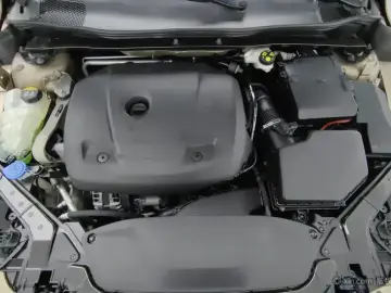 2017 Volvo V40 с пробегом 84 700 км
