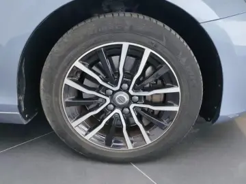 2019 Volvo V40 с пробегом 40 000 км