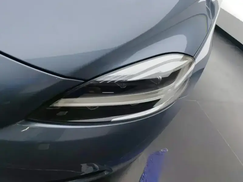 2019 Volvo V40 с пробегом 40 000 км