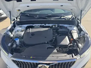 2024 Volvo XC40 с пробегом 77 000 км