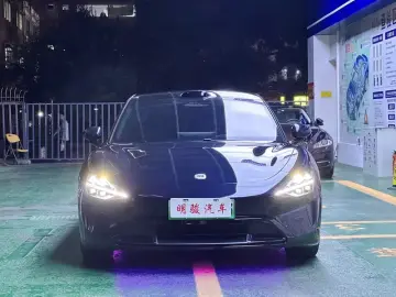 2024 Xiaomi SU7 с пробегом 17 300 км